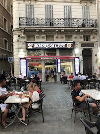 Atmosphère du Restaurant turc Bodrum City Kebab à Marseille - n°19