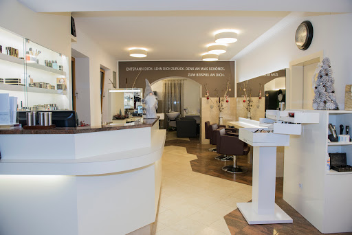 Birgit Schüssler - Haare . Make-Up . Wohlfühlen In Bad Sankt Leonhard im Lavanttal