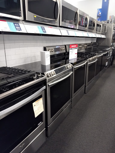Electronics Store «Best Buy», reviews and photos, 8500 N Flintlock Rd, Kansas City, MO 64157, USA