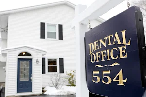 Desanti & Linden Dentistry image