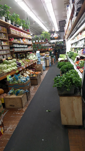 Grocery Store «Community Green Market», reviews and photos, 2228 White Plains Rd, Bronx, NY 10467, USA