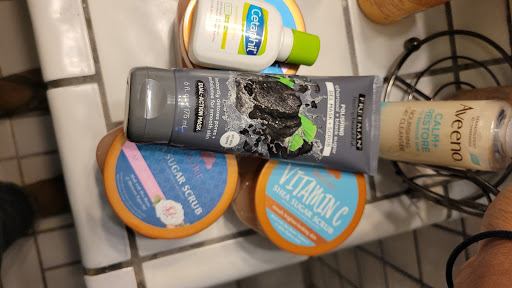 Hair Salon «Ulta Beauty», reviews and photos, 5410 Pacific Ave, Stockton, CA 95207, USA