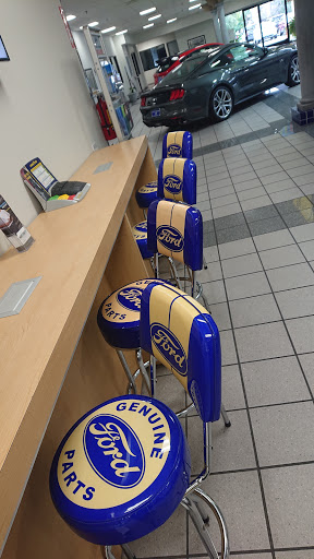 Santa Margarita Ford image