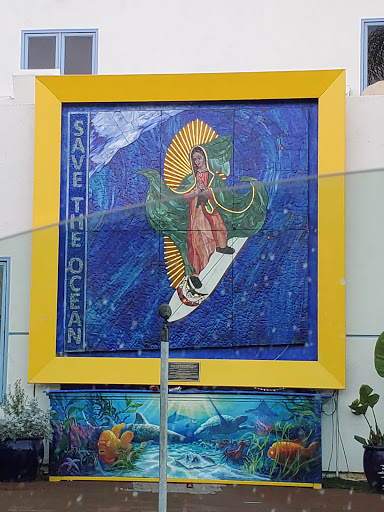 Shopping Mall «Moonlight Plaza Shopping Center», reviews and photos, 315 S Coast Hwy 101, Encinitas, CA 92024, USA