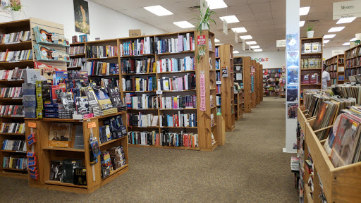 Book Store «Half Price Books», reviews and photos, 8211 Arbor Square Dr, Mason, OH 45040, USA