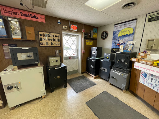 Locksmith «Elgin Key & Lock Co Inc», reviews and photos, 201 N Spring St, Elgin, IL 60120, USA