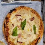 Photo n°2 de l'avis de filippo. fait le 26/12/2022 à 23:59 sur le  Nonna Tittina à Naples