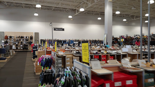 Shoe Store «DSW Designer Shoe Warehouse», reviews and photos, 10515 N Mopac Expy, Austin, TX 78759, USA