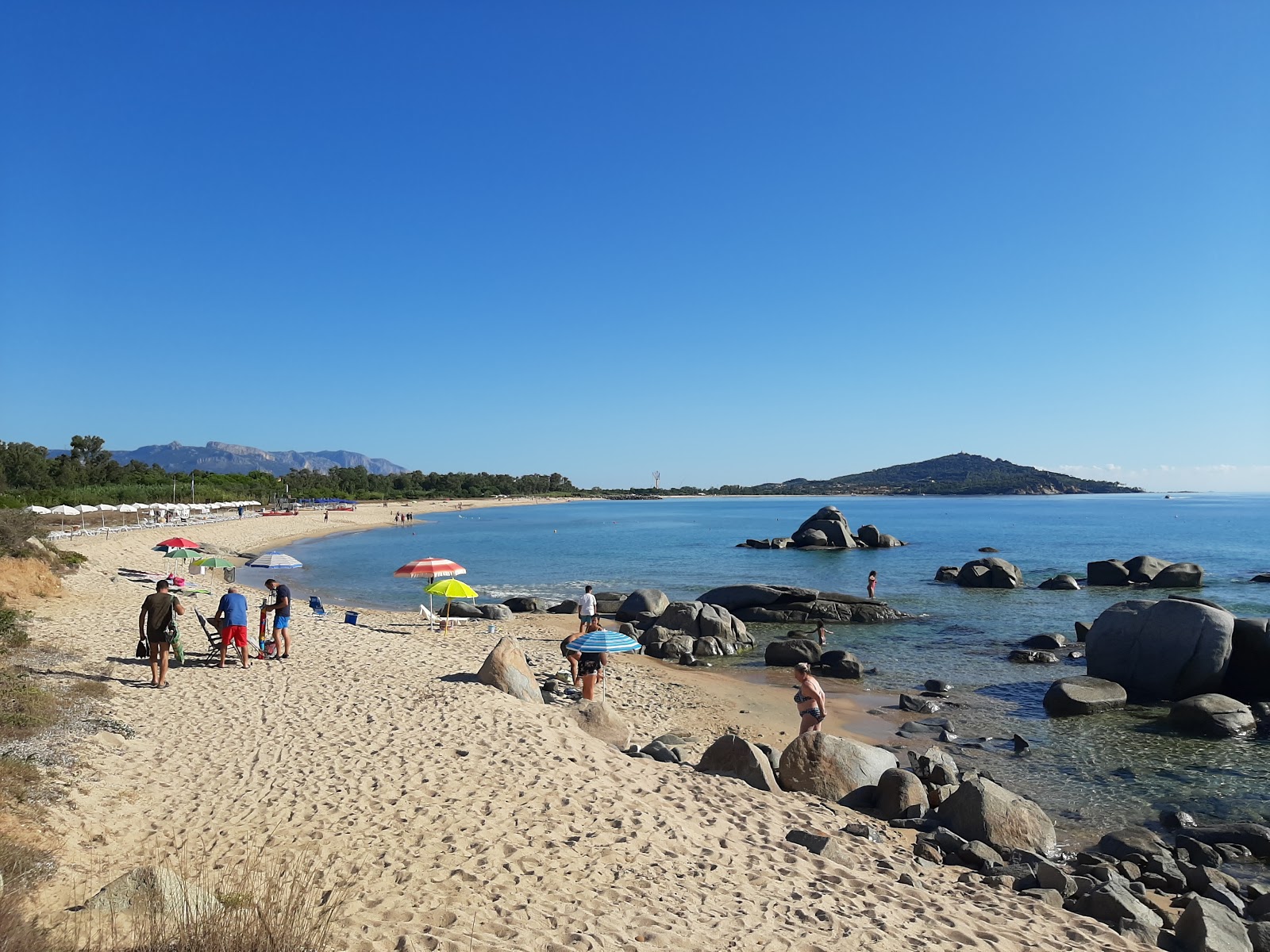 Foto de Spiaggia di S'Orologiu con parcialmente limpio nivel de limpieza