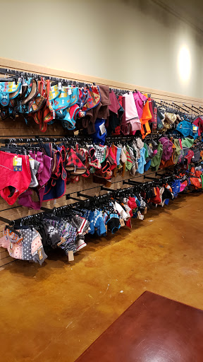 Pet Supply Store «Phydeaux», reviews and photos, 6464 Tryon Rd, Cary, NC 27518, USA