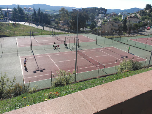 Club de Tennis y Pàdel Les Argelagues en El Mas Gordi