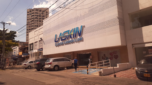 Laskin Imbanaco Tienda de Productos y Procedimientos Dermatológicos