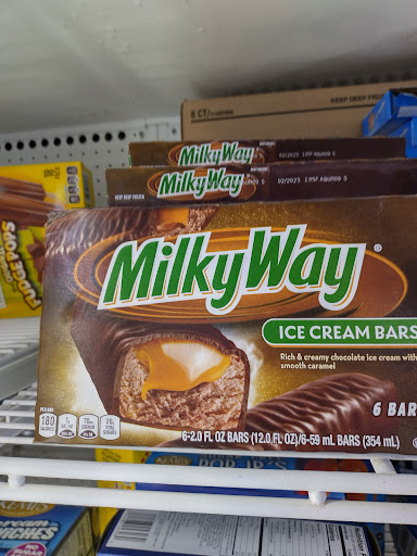 Grocery Store «Mikes Discount Foods», reviews and photos, 905 45th Ave NE, Minneapolis, MN 55421, USA