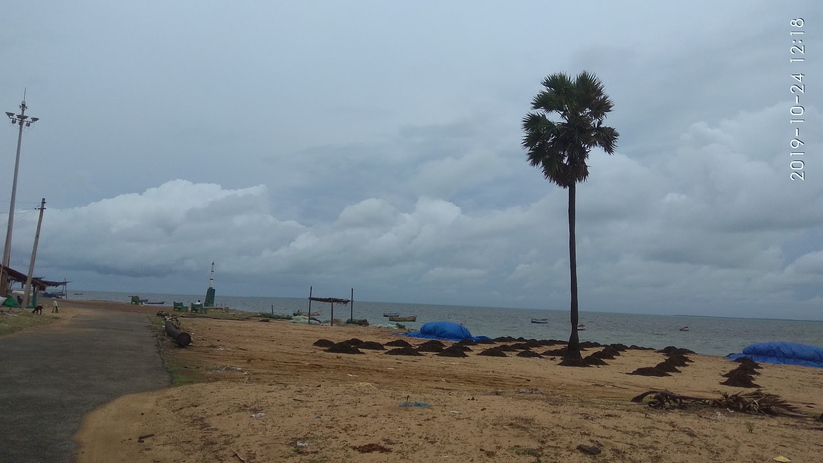 Photo de Seeni Appa Dargha Beach - endroit populaire parmi les connaisseurs de la détente