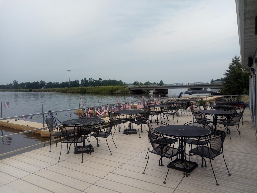 Sunset Bay Grill 54455