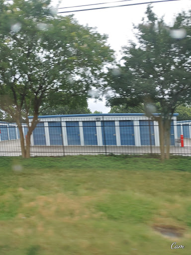 Self-Storage Facility «American Classic Self Storage - Centerville», reviews and photos, 1608 Centerville Turnpike, Virginia Beach, VA 23464, USA