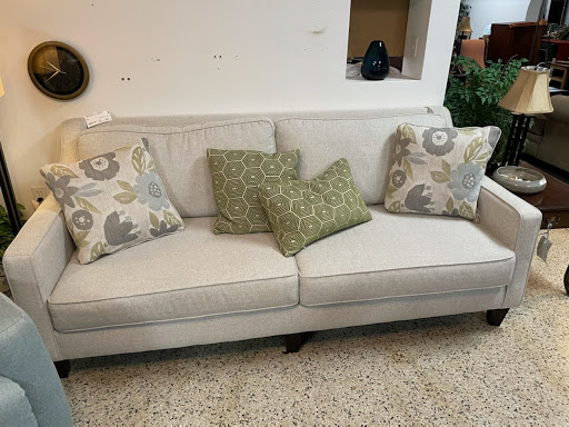 Consignment Shop «Design Furniture Outlet & Consignment», reviews and photos, 1928 Gulf to Bay Blvd, Clearwater, FL 33765, USA