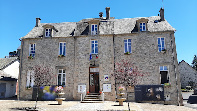 Mairie de Saint Angel à Saint-Angel