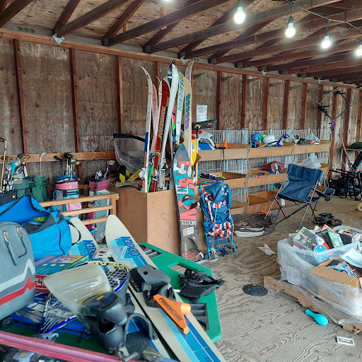 Thrift Store «St. Vincent de Paul Thrift Store», reviews and photos, 4009 S 56th St, Tacoma, WA 98409, USA