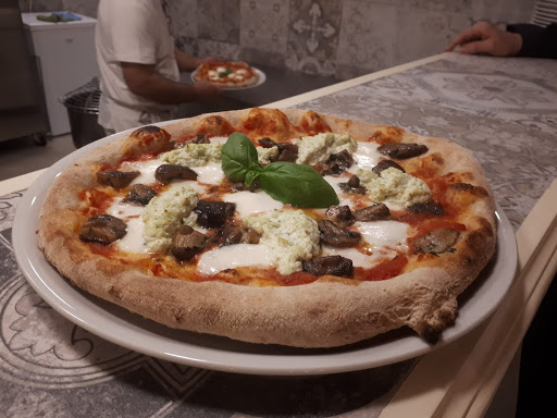 MOLO 33 Ristorante Pizzeria a Brindisi in Brindisi, Provincia di Brindisi