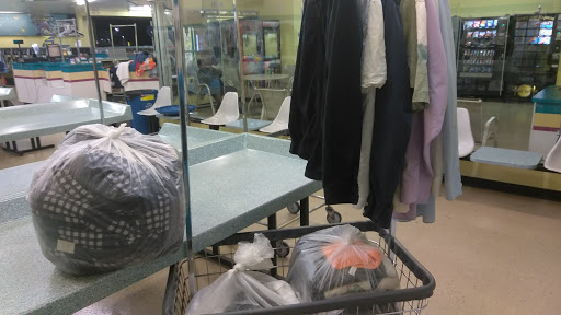 Laundromat «Laundromart North Fort Myers», reviews and photos, 216 Pondella Rd, North Fort Myers, FL 33903, USA