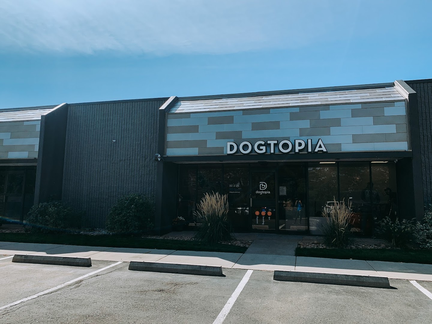 Dogtopia of Denver Tech Center