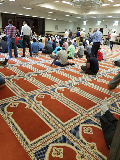 Religious Goods Store «Dar-us-Salam Publications», reviews and photos, 1111 Conrad Sauer Dr, Houston, TX 77043, USA