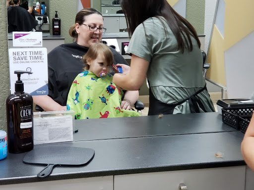 Hair Salon «Great Clips», reviews and photos, 1069 Mono Way Suite A, Sonora, CA 95370, USA