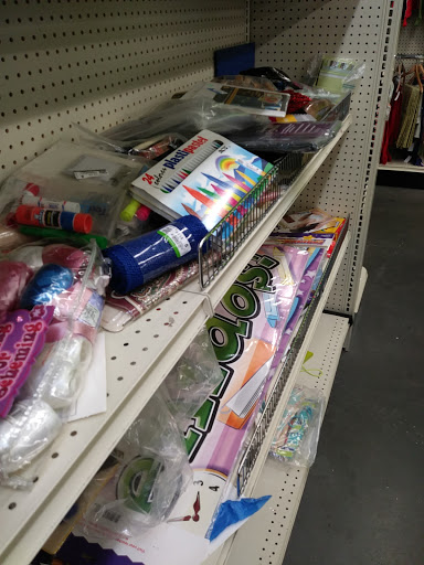Thrift Store «Goodwill Retail & Donation Center», reviews and photos