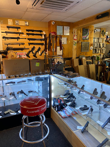 Sporting Goods Store «Big Bear Hunting & Firearms - Hunting Store», reviews and photos, 401 Putnam Pike, Harmony, RI 02829, USA