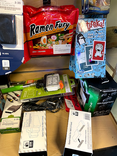 Video Game Store «MOGAMOR», reviews and photos, 33451 SW JP W Rd, Scappoose, OR 97056, USA