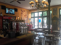Atmosphère du Restaurant Le Café de la Place Périgueux à Périgueux - n°12