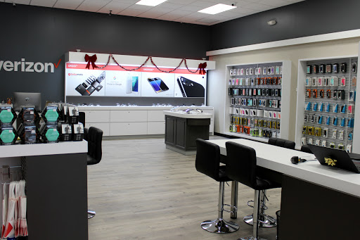Cell Phone Store «Verizon Wireless and FiOS Retailer- Im Wireless - North Andover», reviews and photos, 435 Winthrop Ave, Lawrence, MA 01843, USA