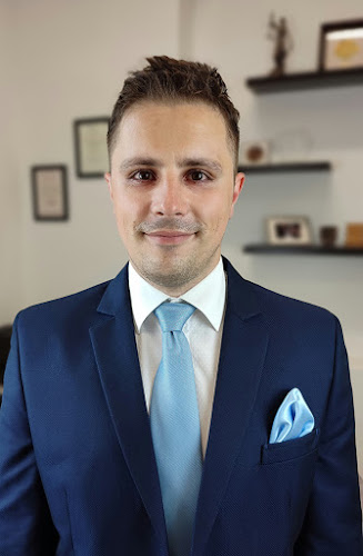 Dr. Keserű Barna Arnold PhD, ügyvéd, védjegy szakértő | ingatlan adásvétel Győrben