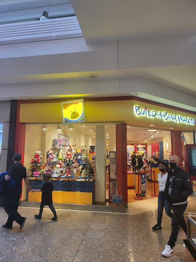 Shopping Mall «Westfarms», reviews and photos, 1500 New Britain Ave, West Hartford, CT 06110, USA