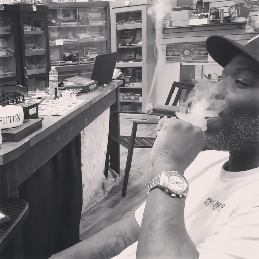 Tobacco Shop «Abbies Tobacco Shop», reviews and photos, 819 N Smithfield Rd, Knightdale, NC 27545, USA