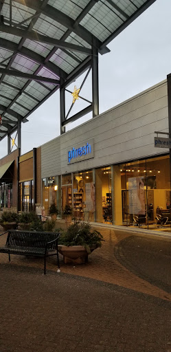 Shopping Mall «The Shops at West End», reviews and photos, 1621 West End Blvd, St Louis Park, MN 55416, USA