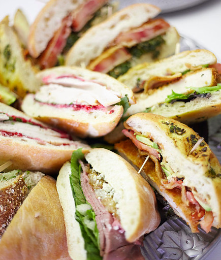 Restaurant «Fresh On Forty Seventh», reviews and photos, 352 S 47th St, Philadelphia, PA 19143, USA