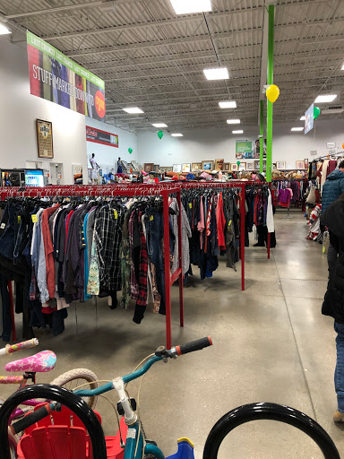 Thrift Store «Red Racks & Dav Thrift Stores», reviews and photos, 2855 S Kansas Expy, Springfield, MO 65807, USA