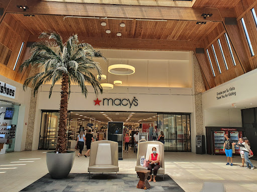 Shopping Mall «Westland Mall», reviews and photos, 1675 W 49th St, Hialeah, FL 33012, USA