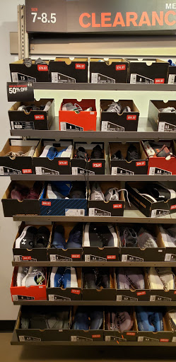 Outlet Mall «Ohio Station Outlets», reviews and photos, 9911 Avon Lake Rd, Burbank, OH 44214, USA