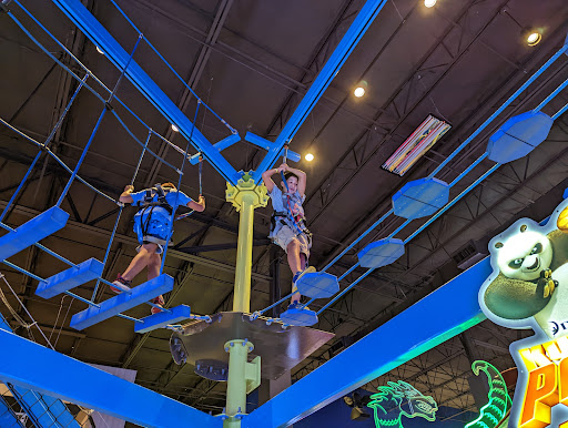 Restaurant «Main Event Entertainment», reviews and photos, 9477 Oxford Way, West Chester Township, OH 45069, USA