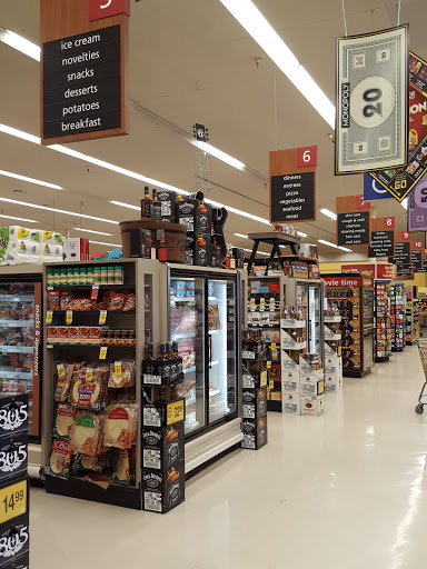 Grocery Store «Safeway», reviews and photos, 14922 Olympic Dr, Clearlake, CA 95422, USA