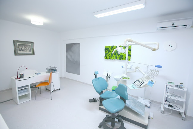 Solo Praxis - Dental Studio - <nil>