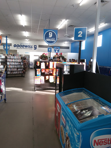 Thrift Store «Goodwill», reviews and photos