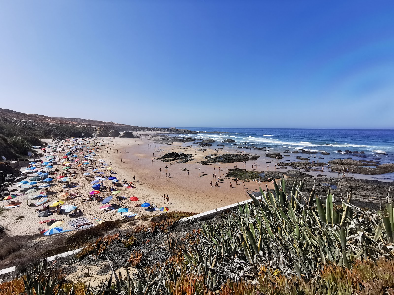 Photo de Praia de Almograve et le règlement