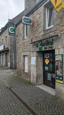 Le Central à Cléder