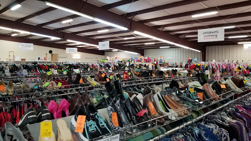 Thrift Store «Potters House Thrift», reviews and photos