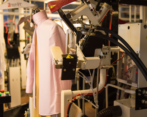 Dry Cleaner «Zengeler Cleaners», reviews and photos, 1401 Peterson Rd, Libertyville, IL 60048, USA