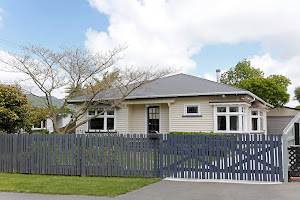 Mary's Villa - Christchurch Holiday Homes